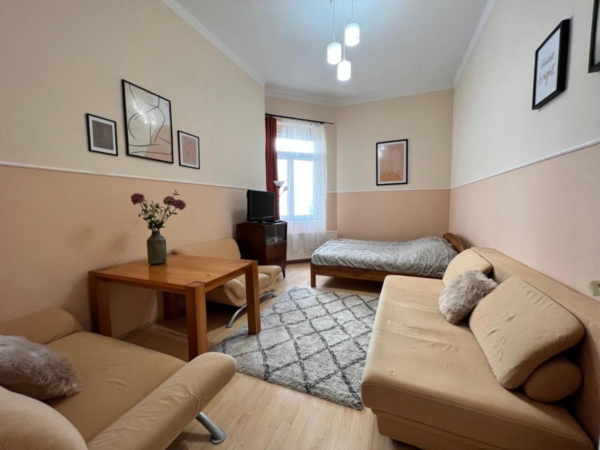 Old Town Apartment 塞格德 外观 照片